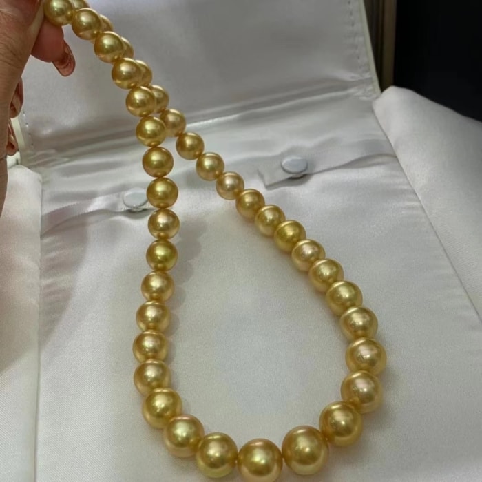 10.0-13.0mm AAAA runde goldene Südseeperlen Halskette – Bild 5