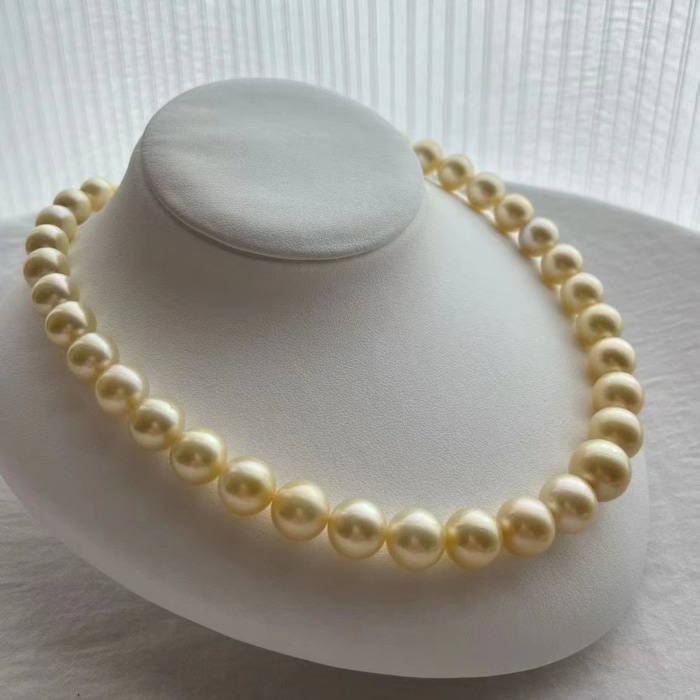10.0-14.0mm AAAA runde goldene Südseeperlen Kette – Bild 5
