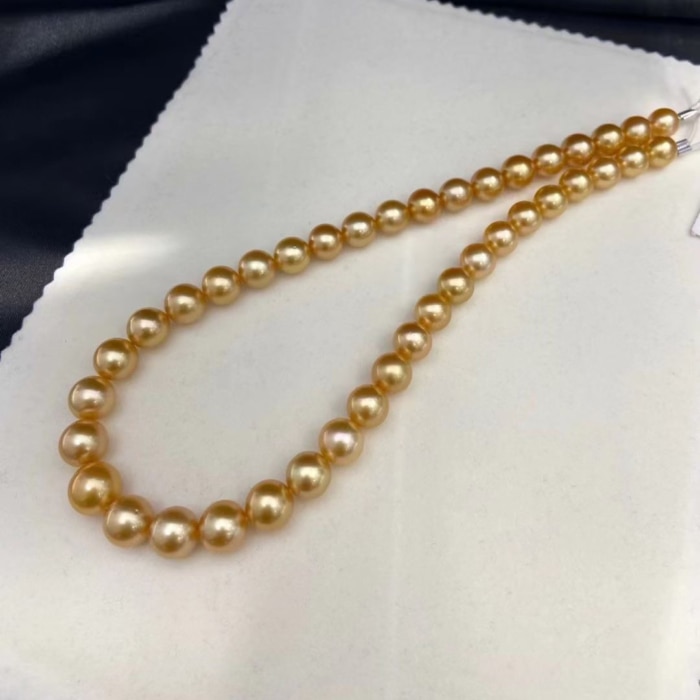 9.0-12.0mm AAAA runde goldene Südsee Perlen Halskette – Bild 4