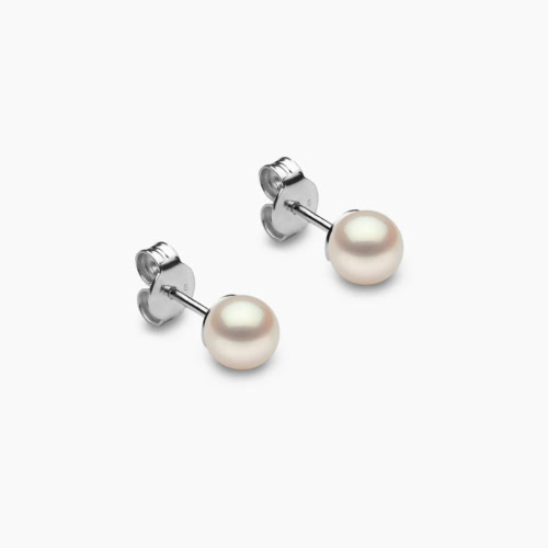 Akoya Perlen Ohrstecker 5mm weiβ rund 18k weiβgold