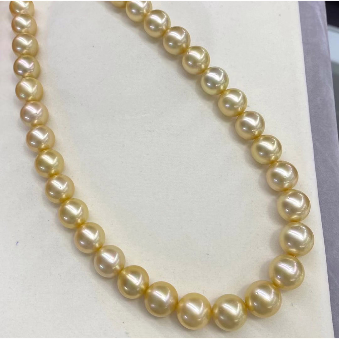 11.0-13.0mm AAAA runde goldene Südseeperlen Kette – Bild 5