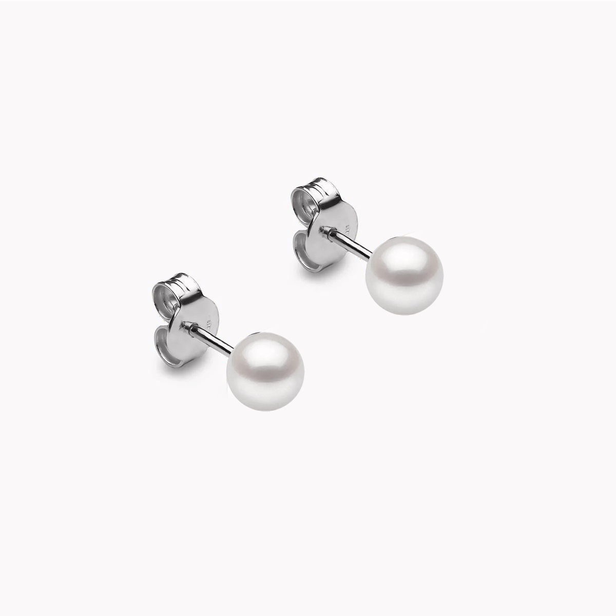 5.0mm Akoya Perlen Ohrstecker Weißgold 750 - klassische runde Perlenohrringe